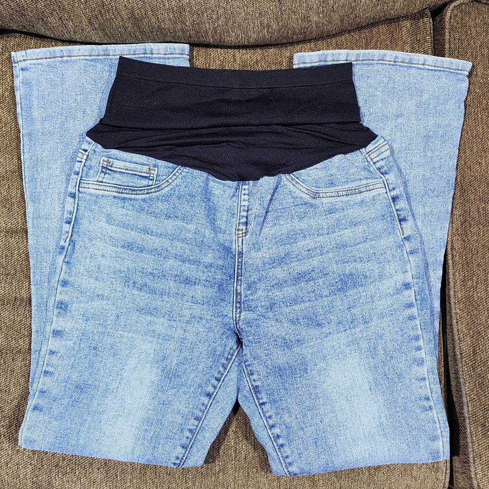 Women's Light Blue Maternity Jeggings